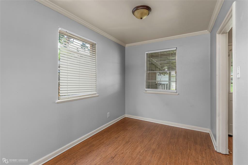 724 E Washington Street Property Photo 19