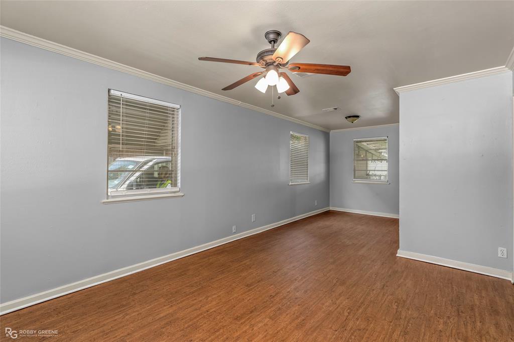 724 E Washington Street Property Photo 21