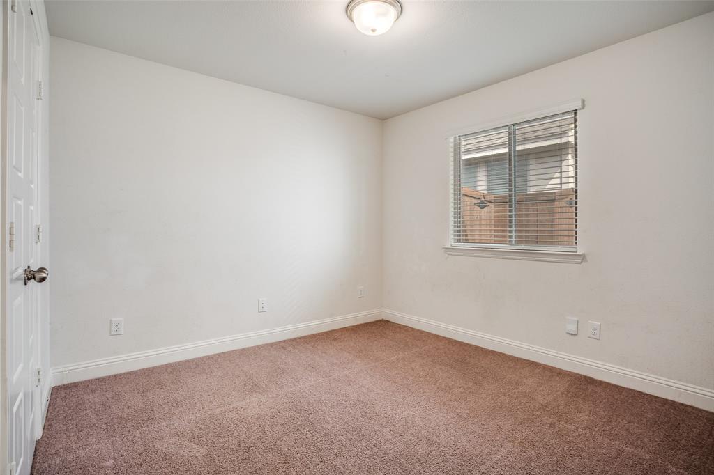 229 Town Park Avenue Property Photo 14