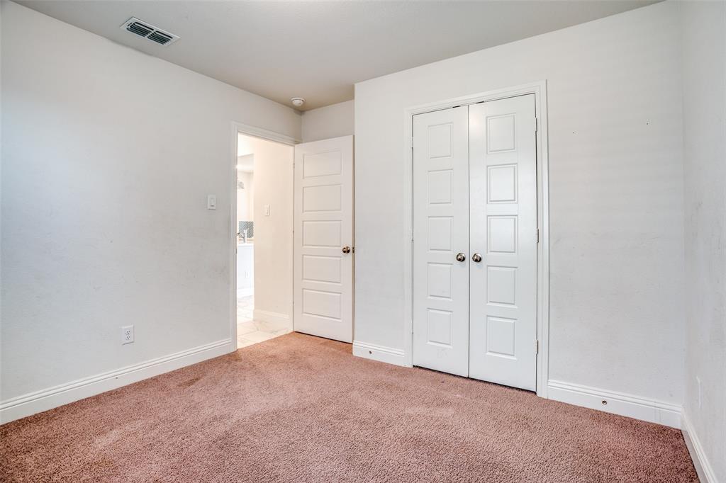 229 Town Park Avenue Property Photo 15