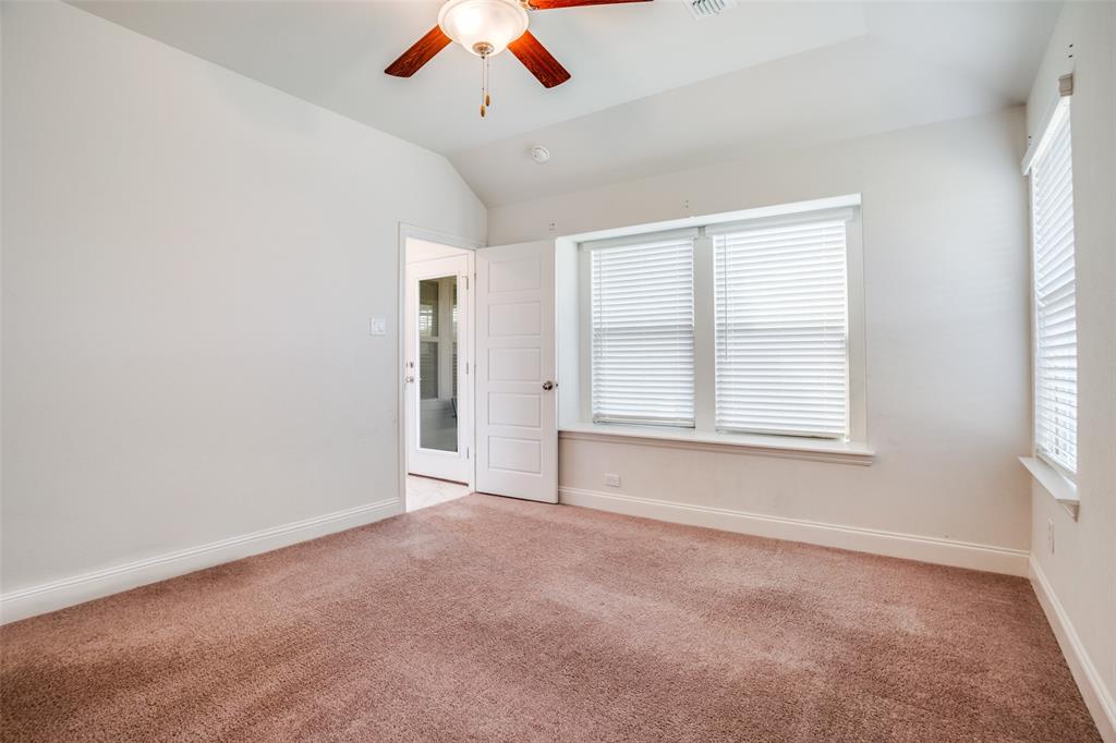 229 Town Park Avenue Property Photo 17
