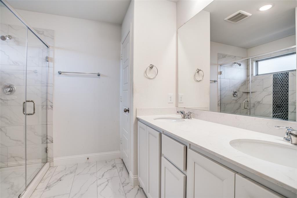 229 Town Park Avenue Property Photo 18