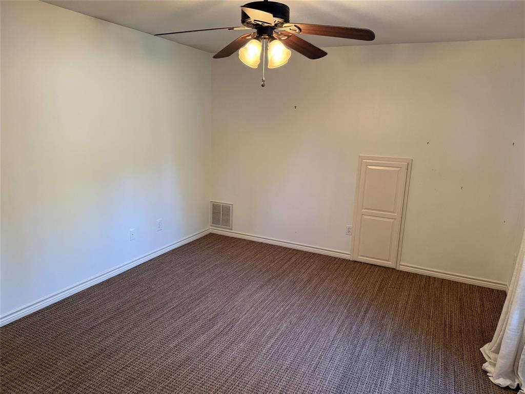 1116 Oak Garden Circle Property Photo 34