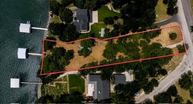 260 El Lago Property Photo 1