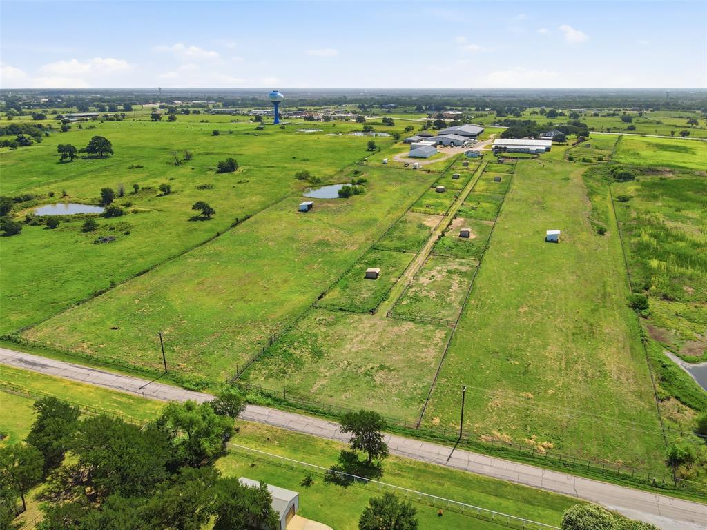 4801 S Highway 377 Property Photo 23