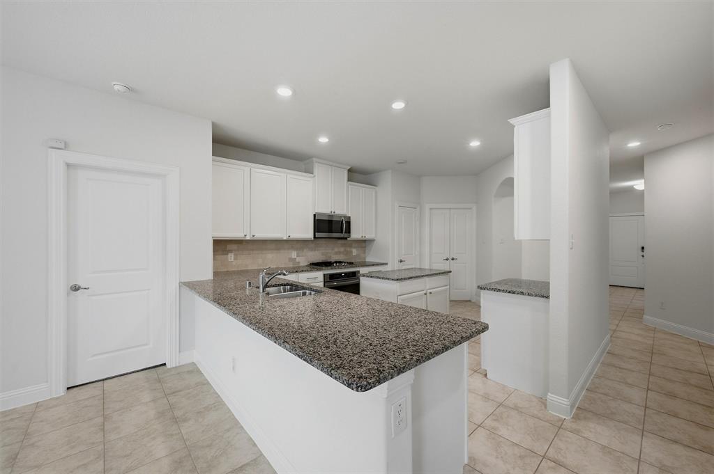 1217 Gibson Drive Property Photo 5