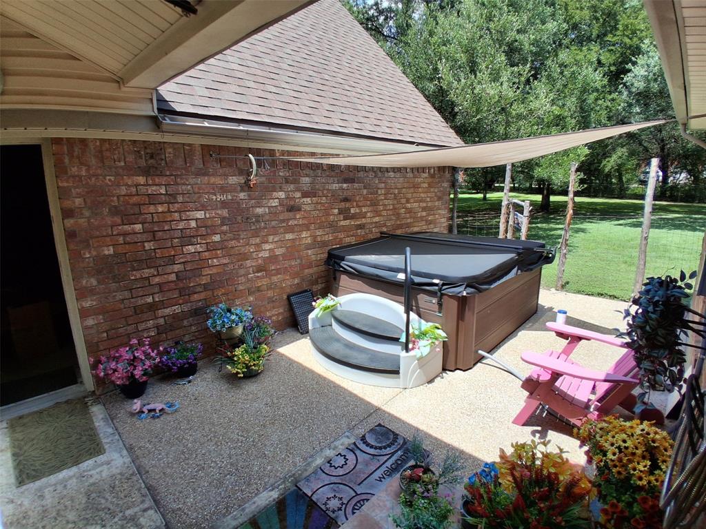 3600 Fox Ridge Road Property Photo 5