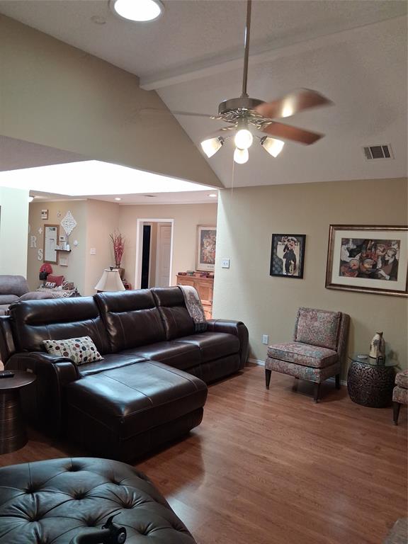 3600 Fox Ridge Road Property Photo 11