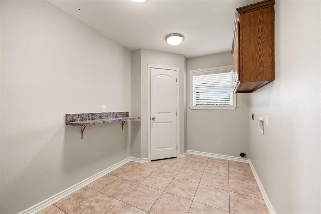 9888 Nw County Road 2221 Property Photo 29