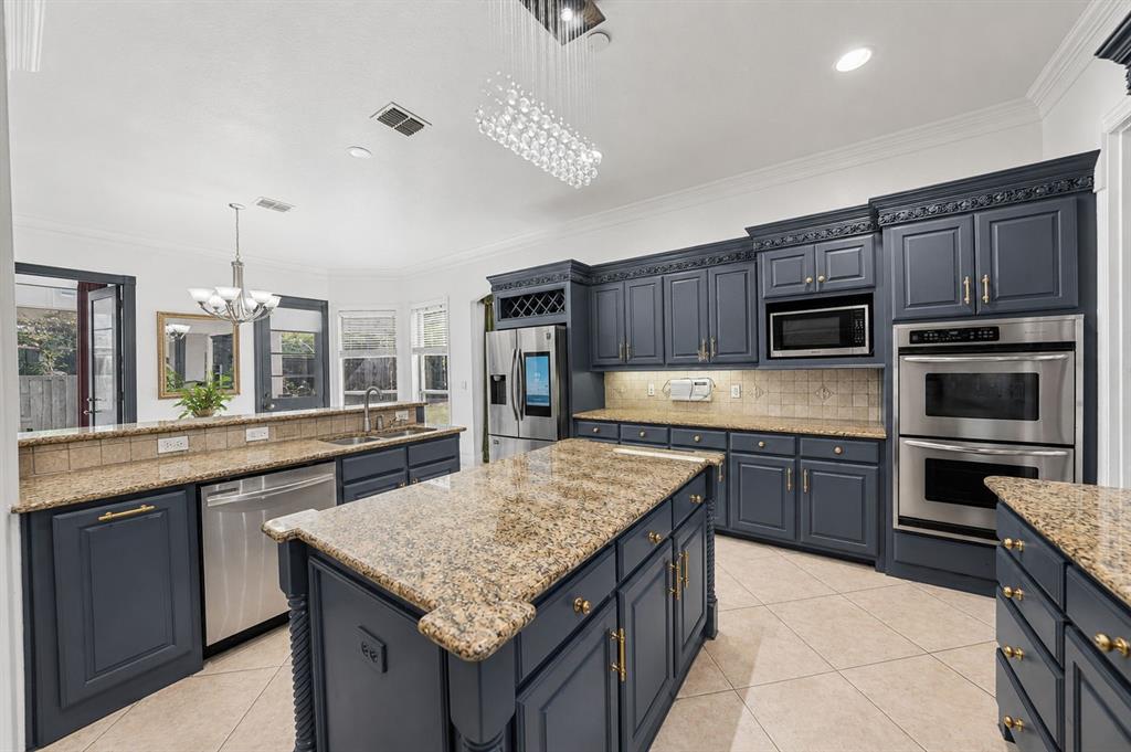 4605 Donegal Drive Property Photo 10