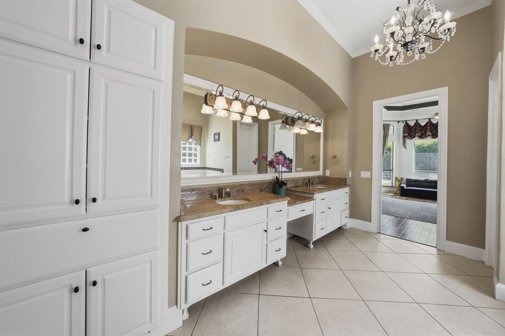 4605 Donegal Drive Property Photo 16