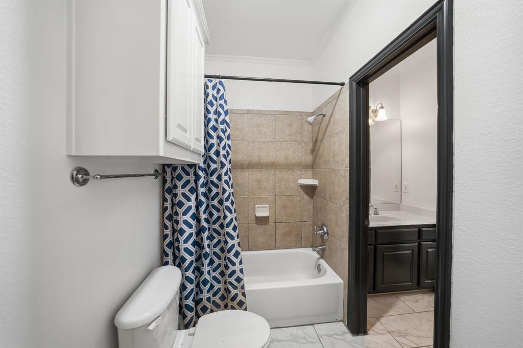 4605 Donegal Drive Property Photo 27