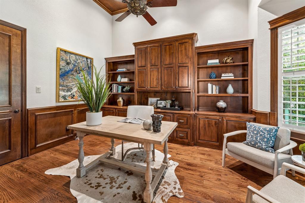2409 Spyglass Court Property Photo 7