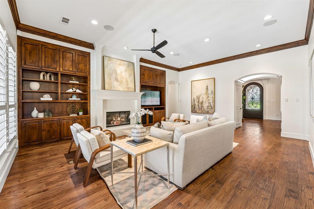 2409 Spyglass Court Property Photo 11