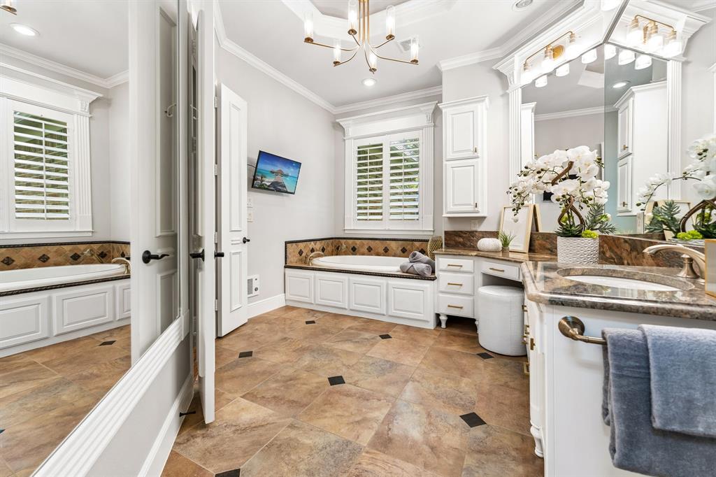 2409 Spyglass Court Property Photo 21