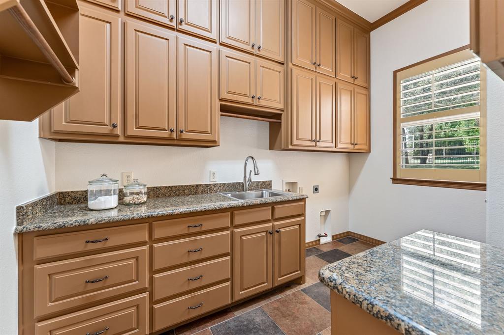 2409 Spyglass Court Property Photo 25