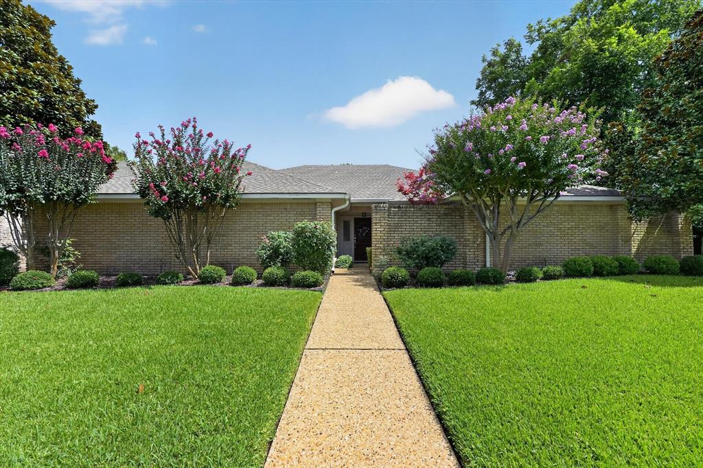 8833 Kenton Drive Property Photo 1