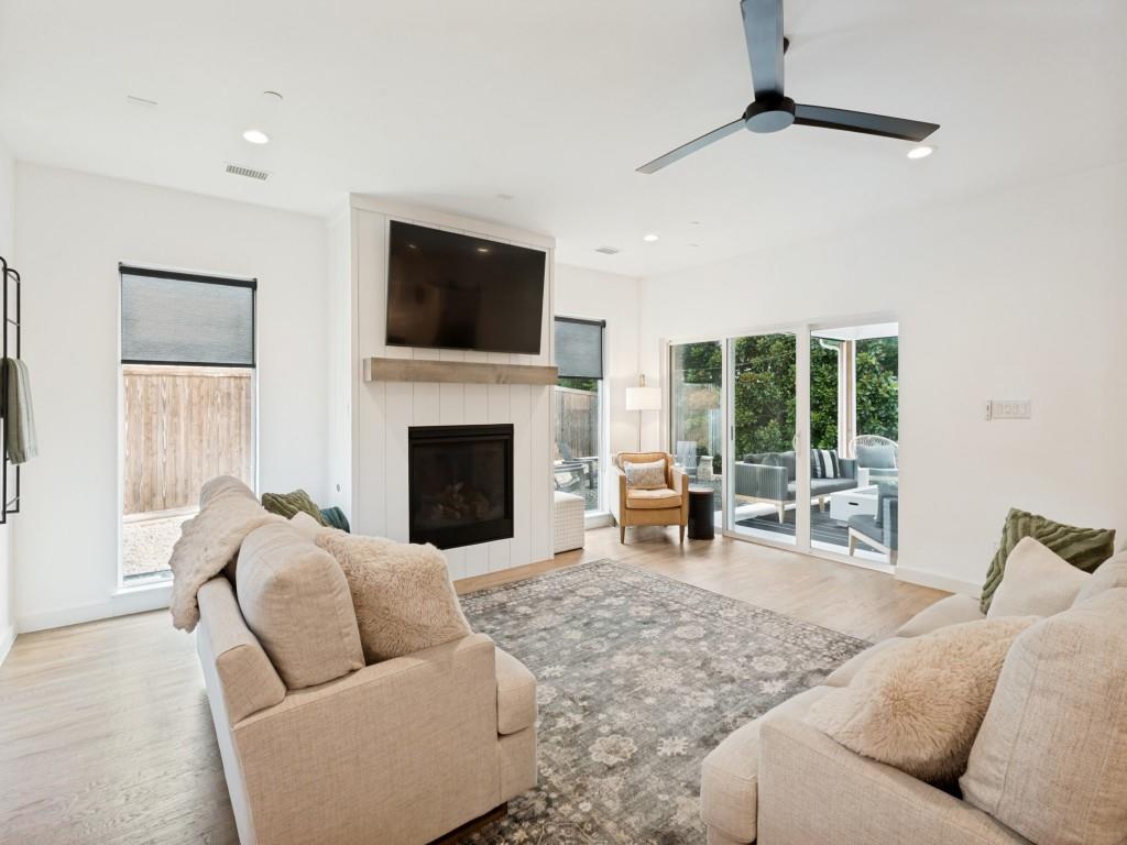 972 Meadow Bend Loop Property Photo 13