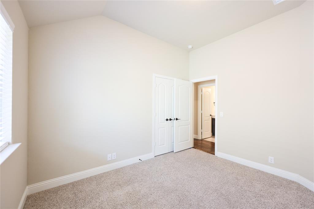 5901 Priory Drive Property Photo 27
