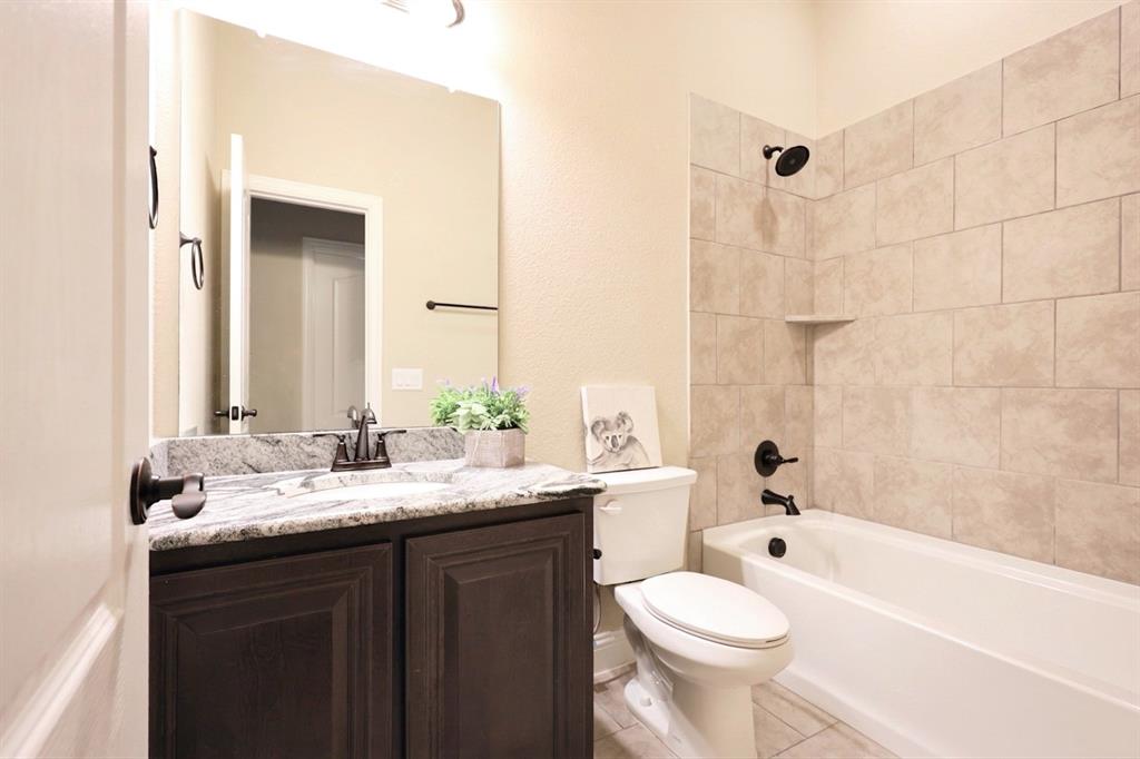 5901 Priory Drive Property Photo 28
