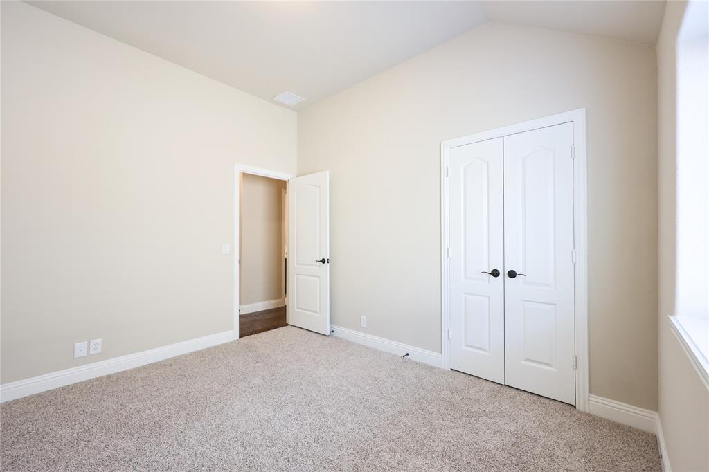 5901 Priory Drive Property Photo 30