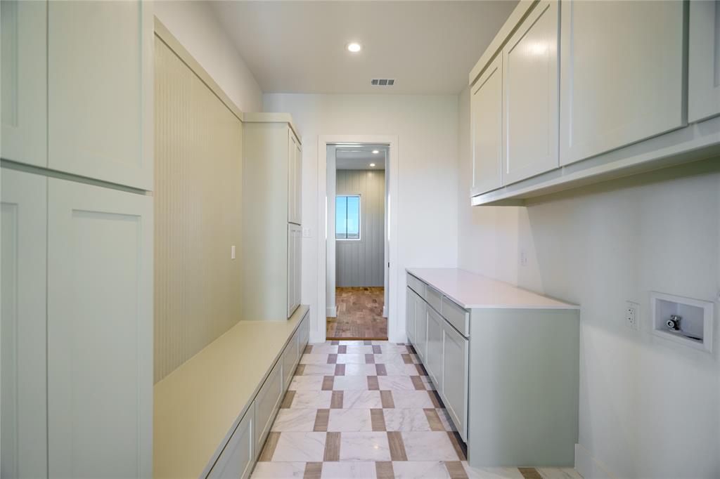 6440 Mcchesney Drive Property Photo 16