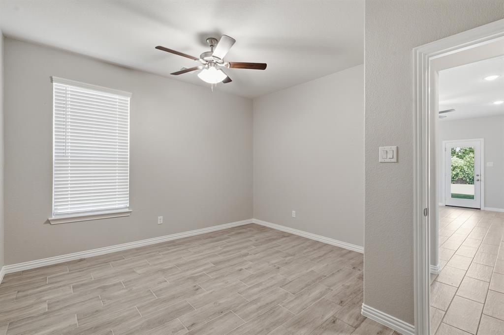 1133 Rushmore Drive Property Photo 20