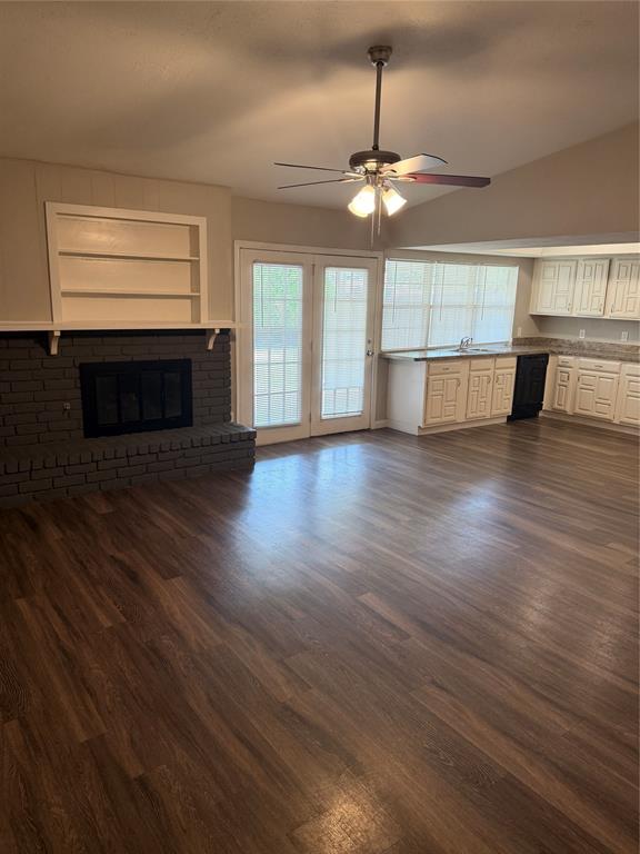 1914 Chisholm Trail Property Photo 3