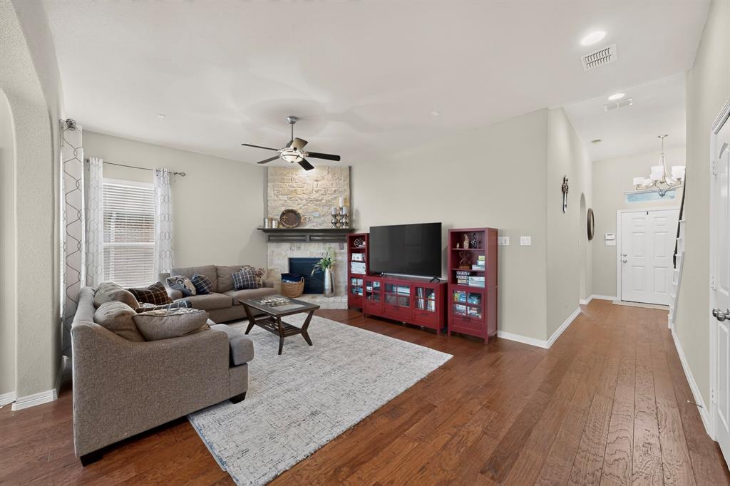 9215 Moon River Court Property Photo 7