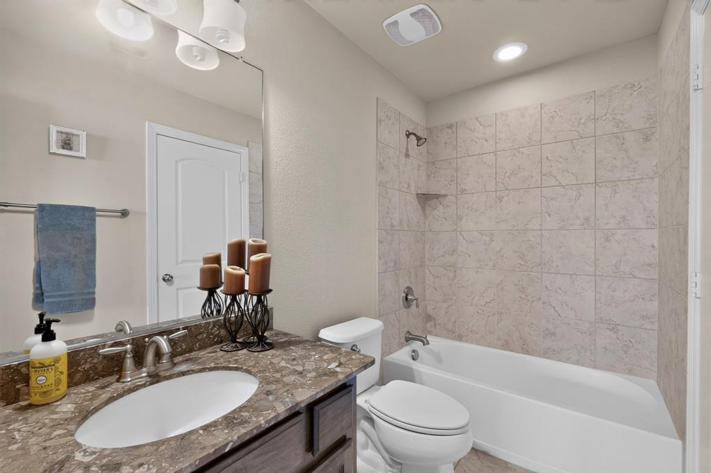 9215 Moon River Court Property Photo 33
