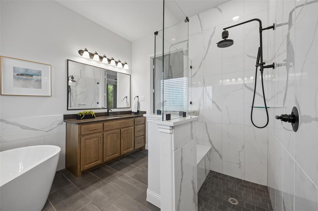 330 Waterview Drive Property Photo 18