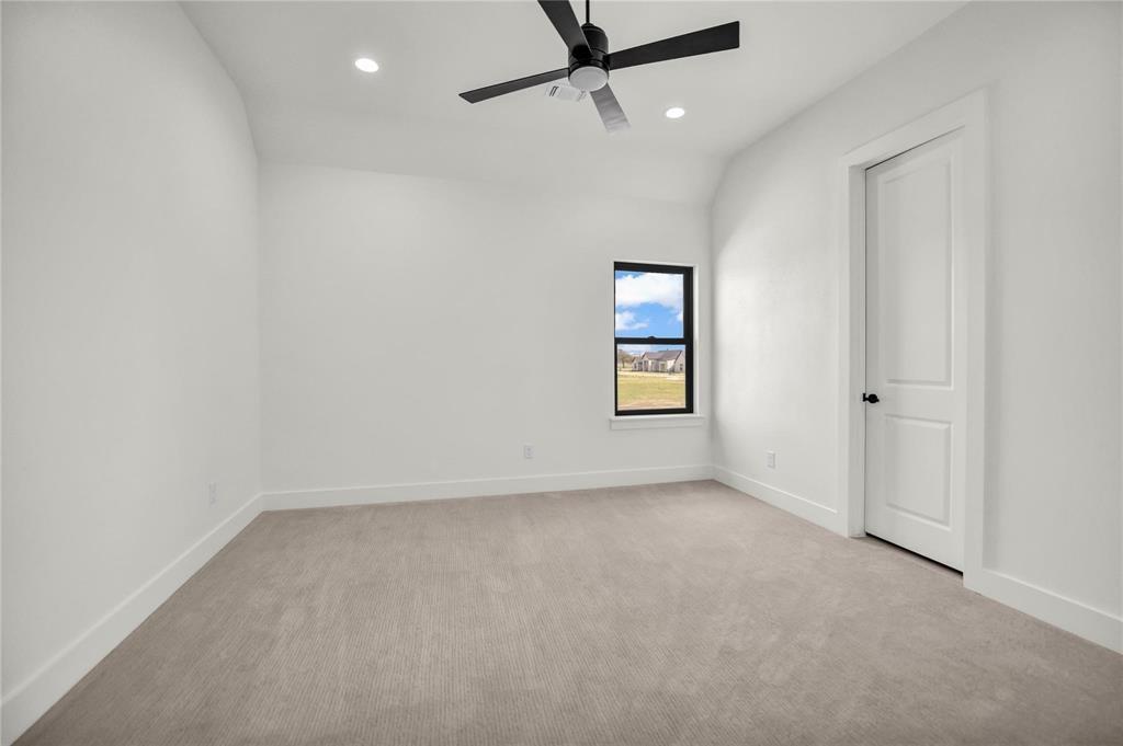 5017 Frost Creek Property Photo 29