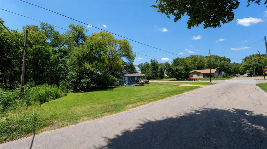 600 Preston Street Property Photo 6