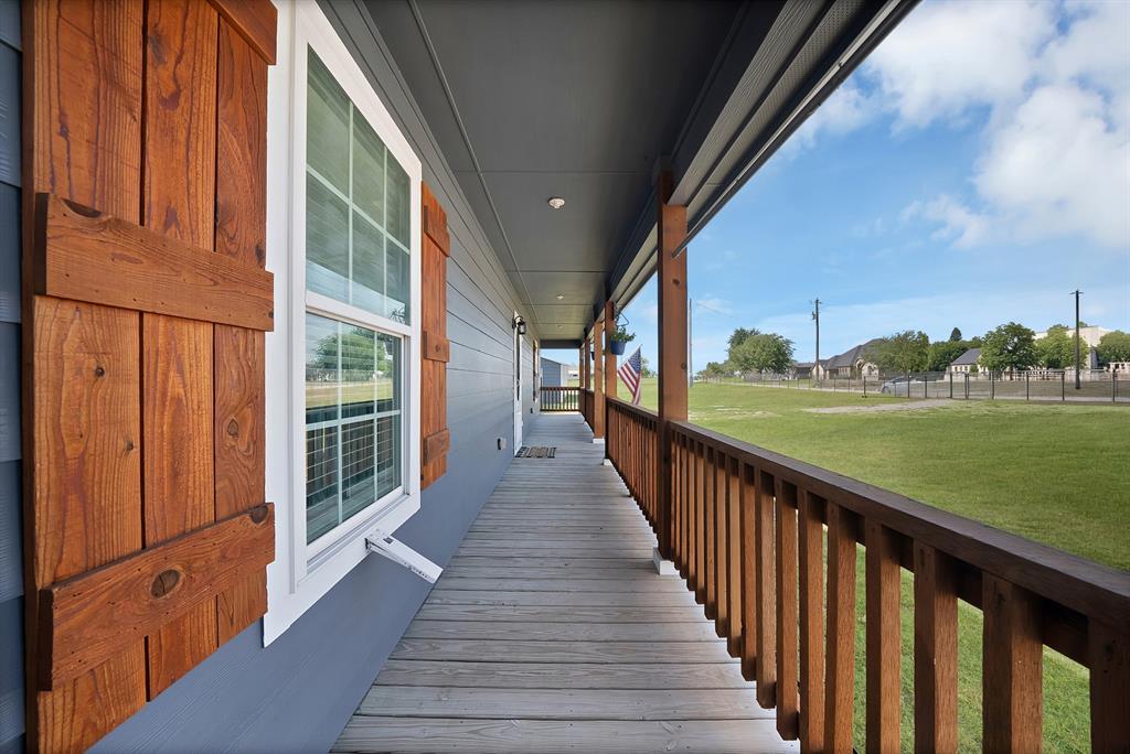 1237 Private Road 4219 Property Photo 2