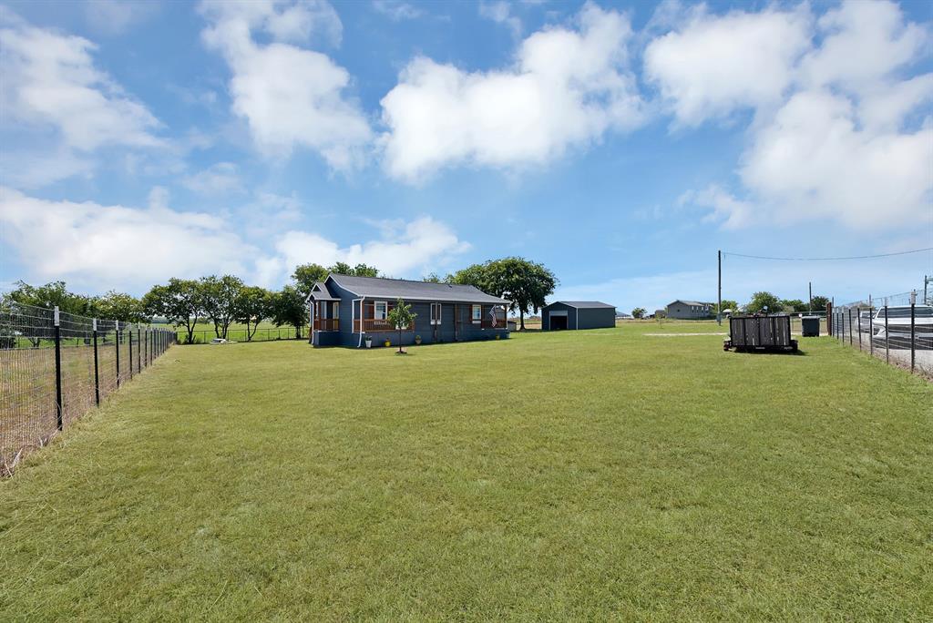 1237 Private Road 4219 Property Photo 3