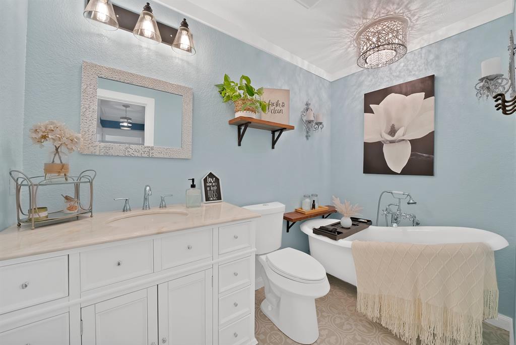 1237 Private Road 4219 Property Photo 15