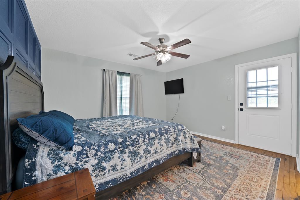 1237 Private Road 4219 Property Photo 18