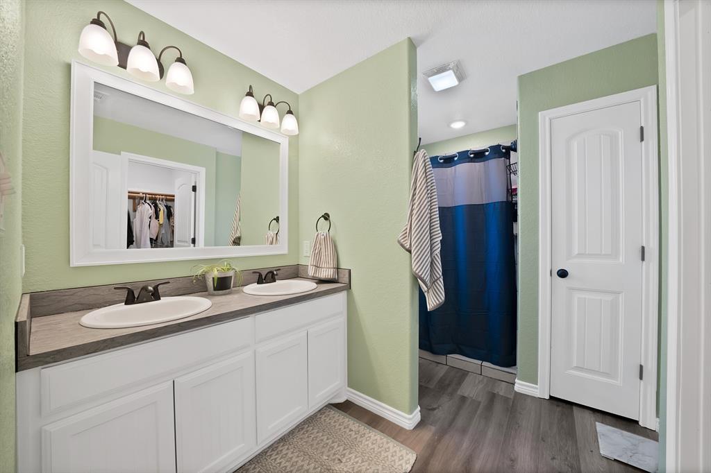 1237 Private Road 4219 Property Photo 20