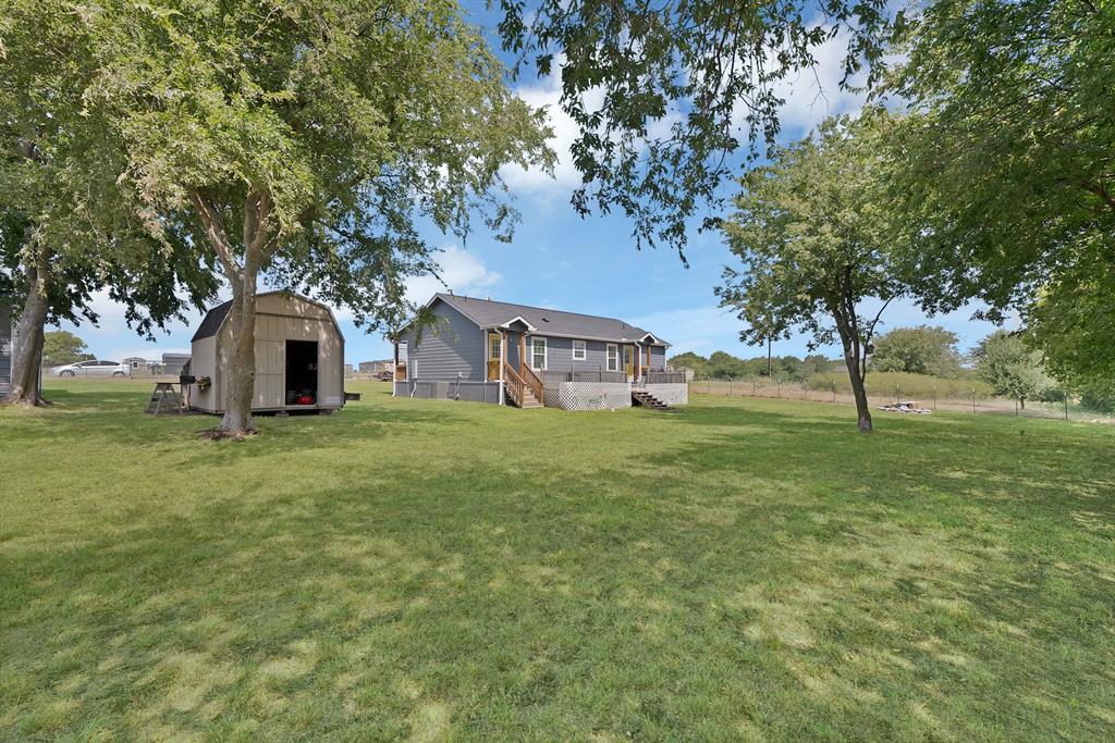 1237 Private Road 4219 Property Photo 29