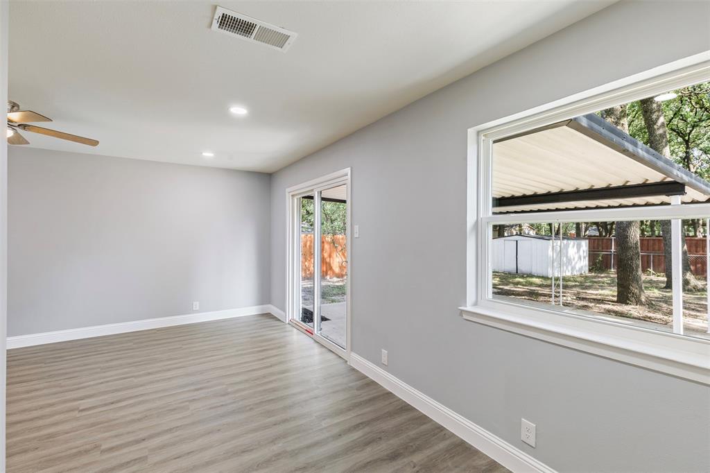 11412 Small Drive Property Photo 16