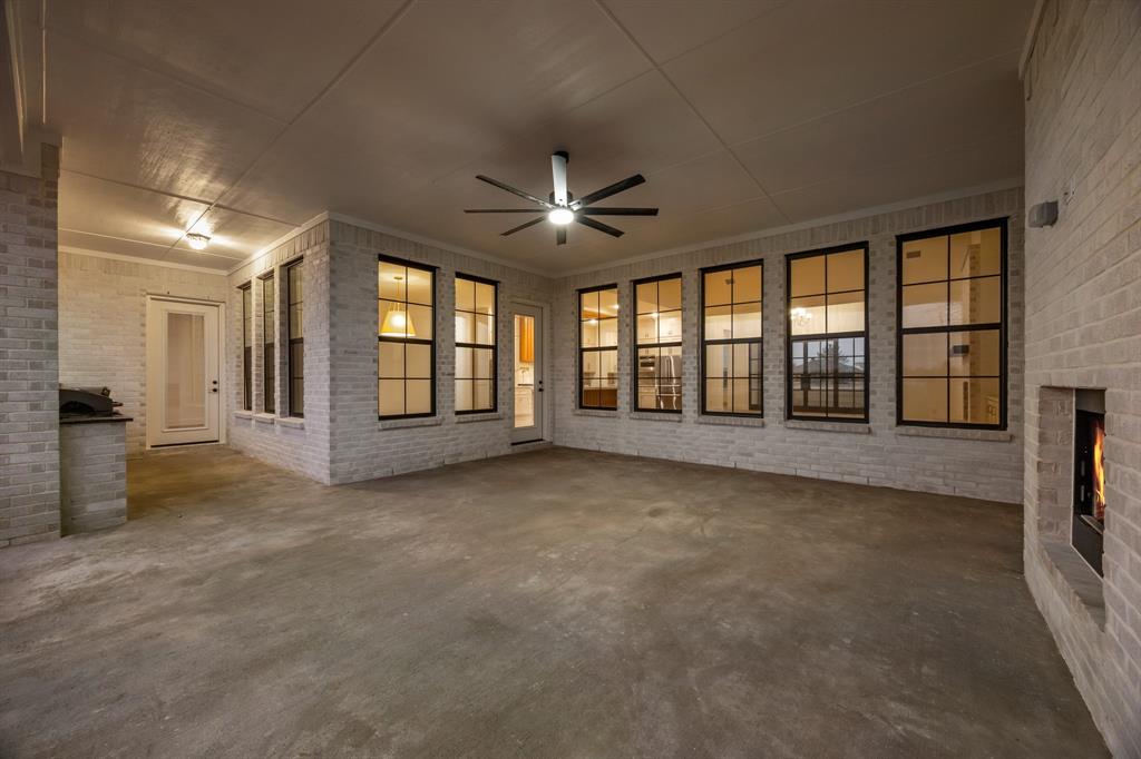 225 League Road Property Photo 38