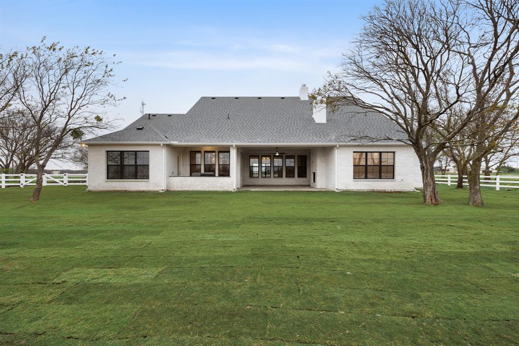 225 League Road Property Photo 40