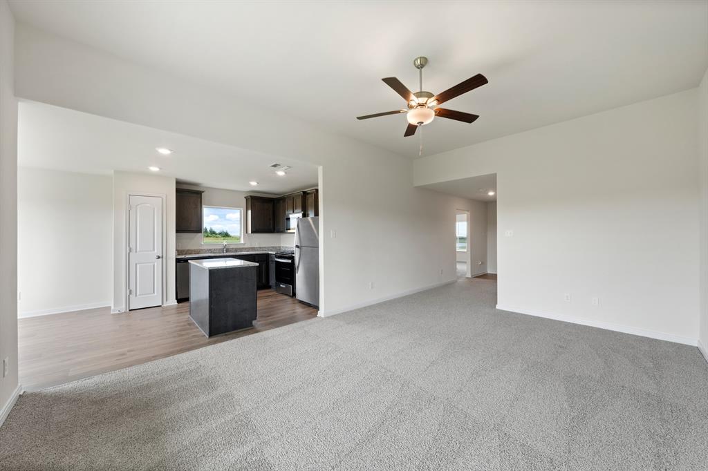 13420 Gitty Up Circle Property Photo 4