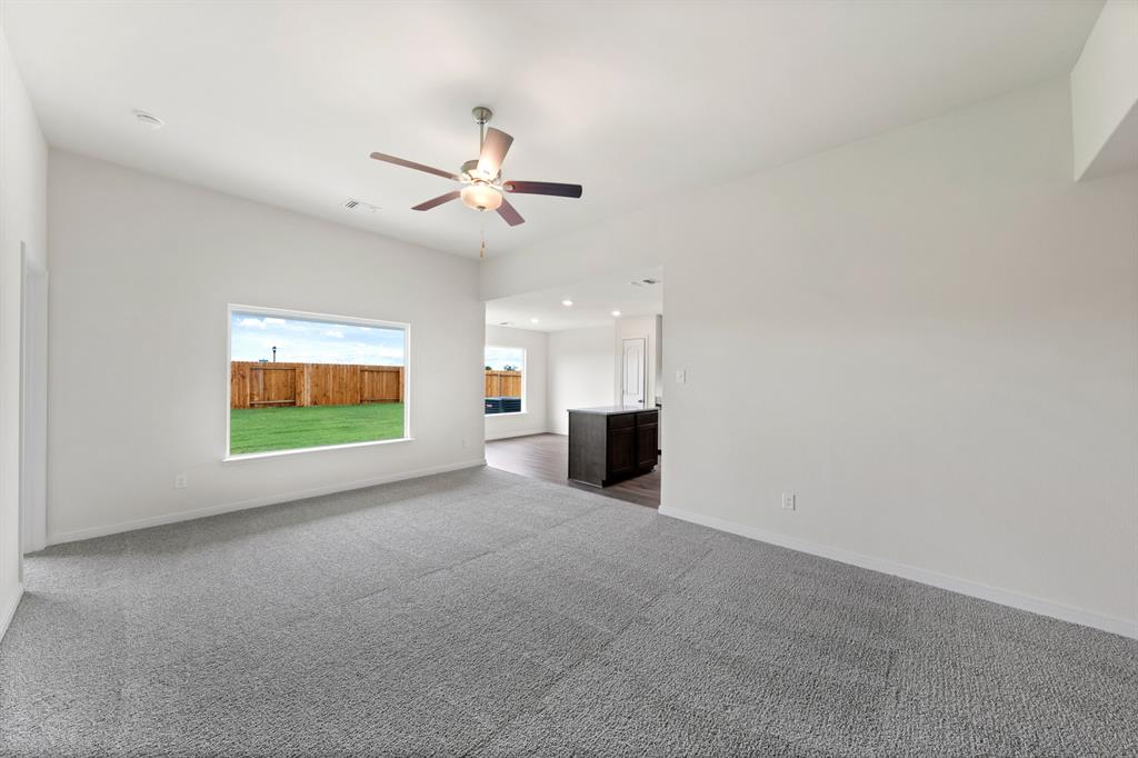 13420 Gitty Up Circle Property Photo 7