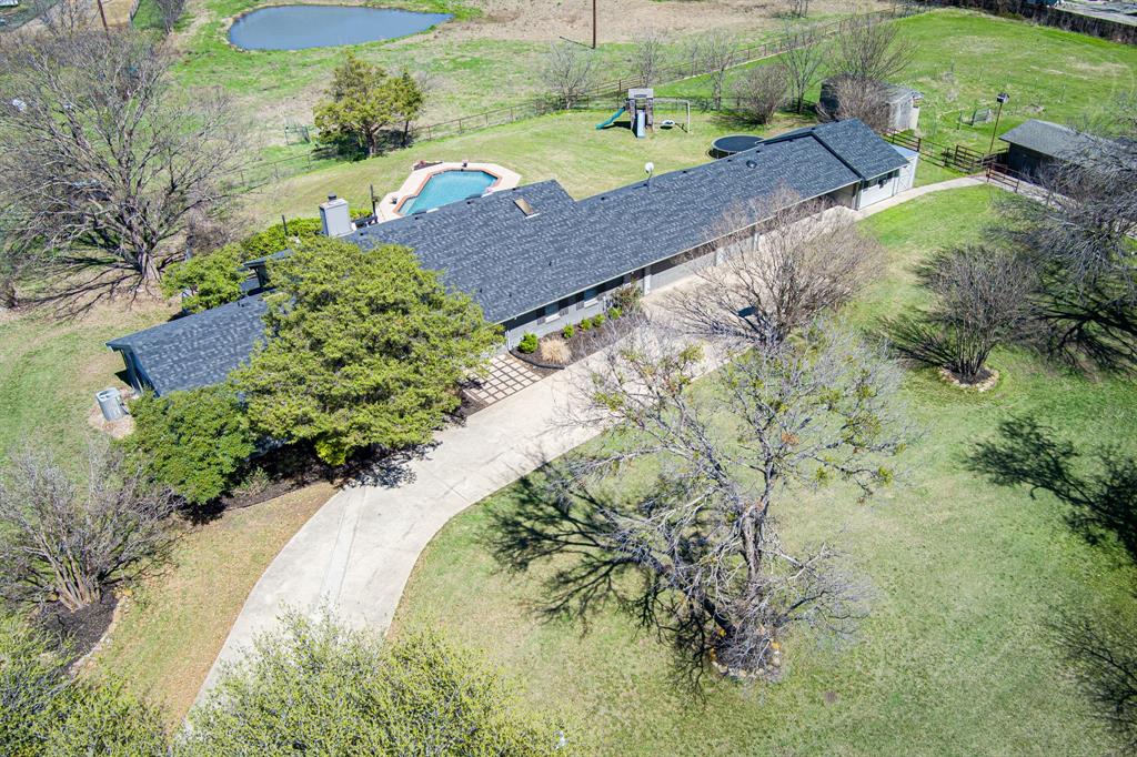 1673 Road Runner Road Property Photo 10