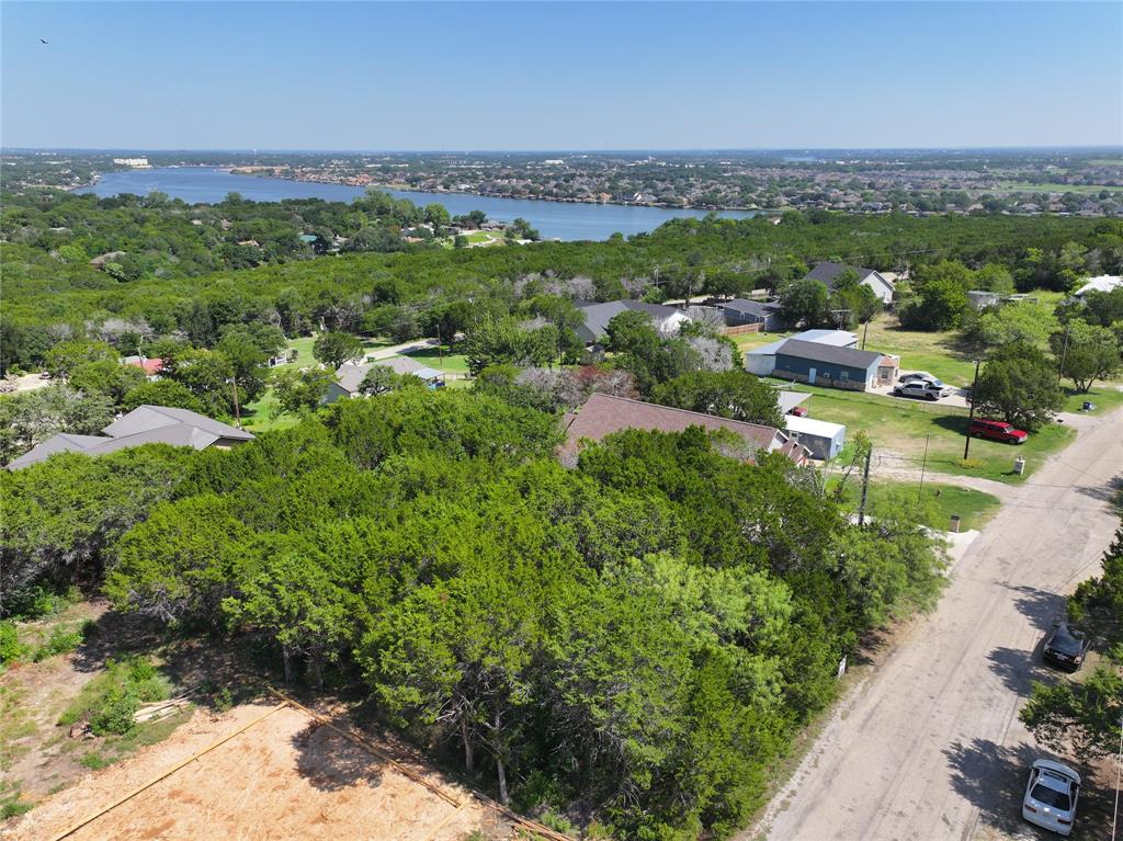 1012 Scenic Drive Property Photo 2