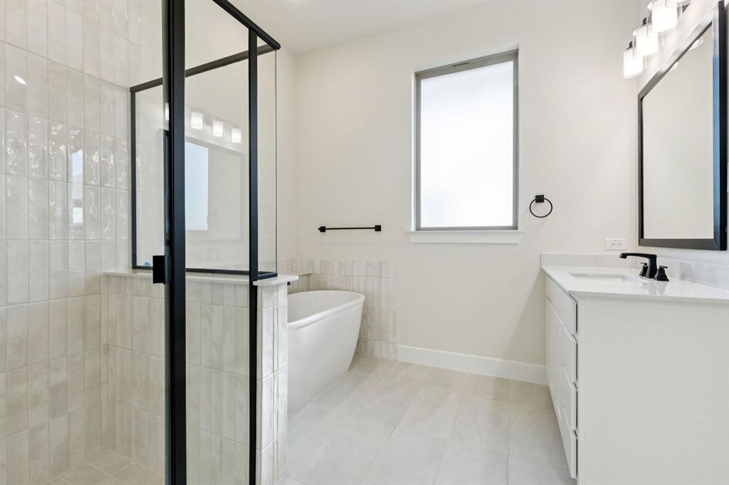 15687 Abelia Bloom Street Property Photo 27