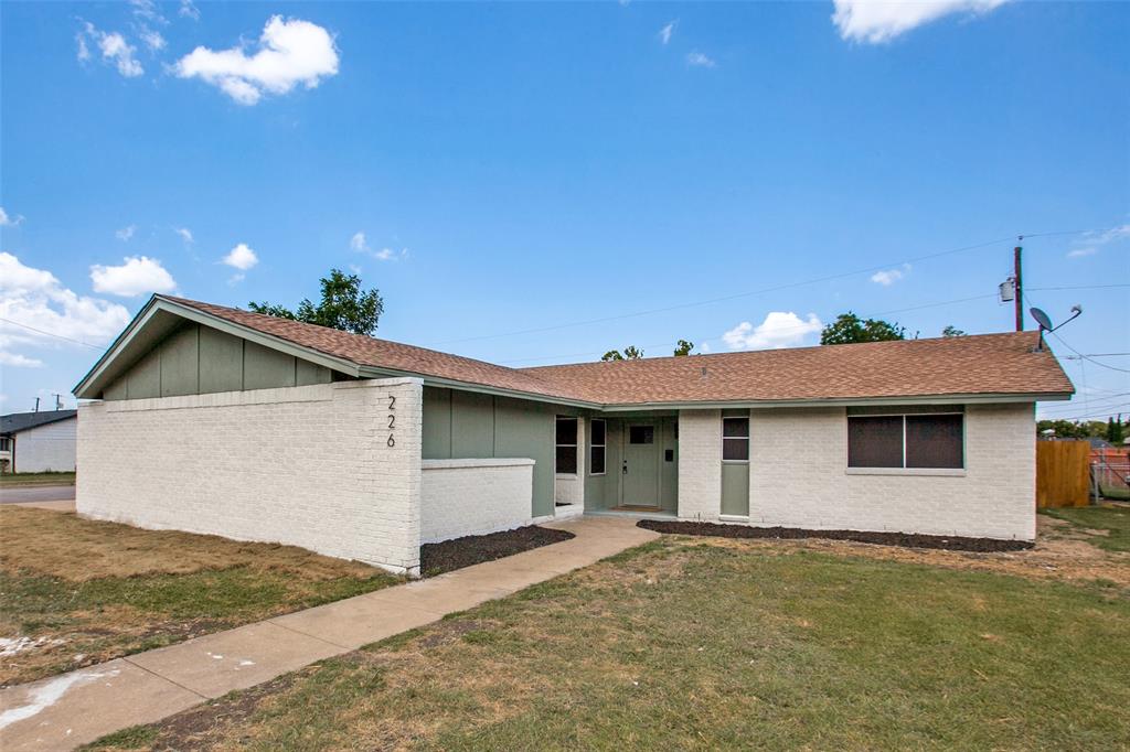 226 N Forest Crest Drive Property Photo 1