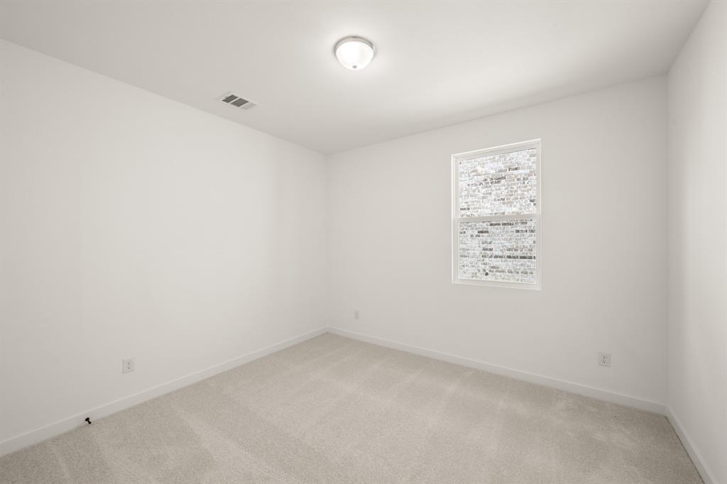 645 Tyronza Drive Property Photo 5