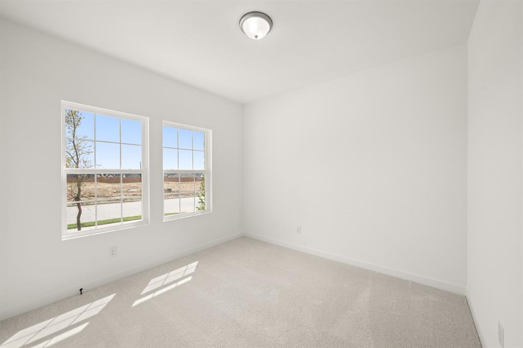 645 Tyronza Drive Property Photo 7